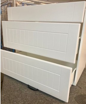 Küchen Unterschrank, 3 Schubladen weiß Front MDF B-80 H-82 T-54cm Abholung
