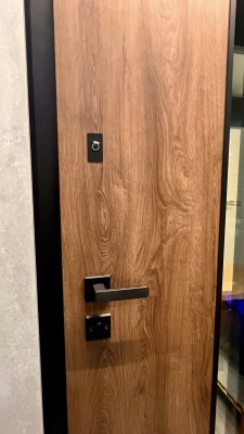 NOVA 1080 x 2250mm Türen mit Aluminium-Zarge und Stahl-Flügel braun-Toffee Holznachbildung Muster
